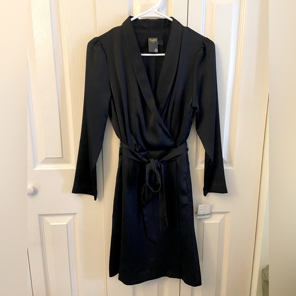 Taylor Wrap Dress - Picture 1 of 7